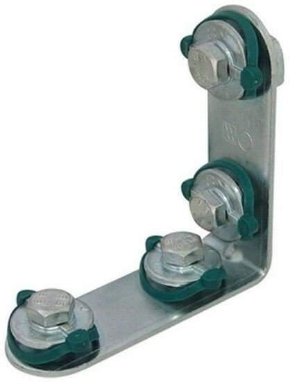 Уголок 90 градусов с двойными канальными гайками